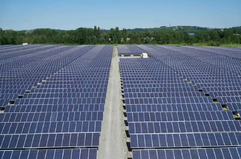 Ground-Mounted Solar Structure Manufacturer VSL India